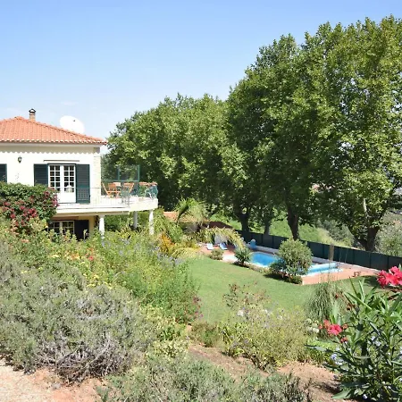 Cozy With Private Swimming Pool Villa *