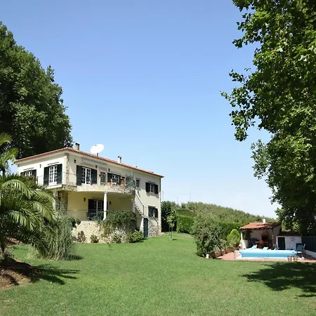 In Casais De Santa Helena Villa