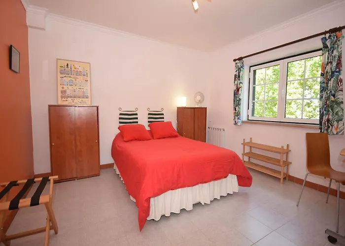 Villa In Casais De Santa Helena *