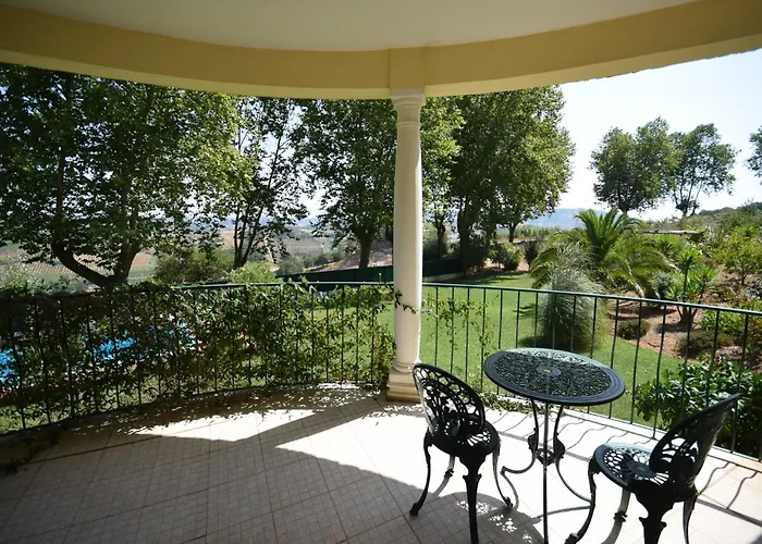 Villa In Casais De Santa Helena *